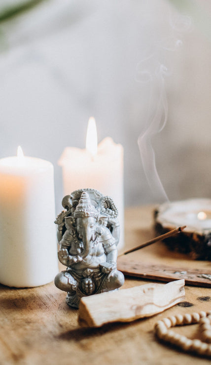 Incense, Smudge & Resin