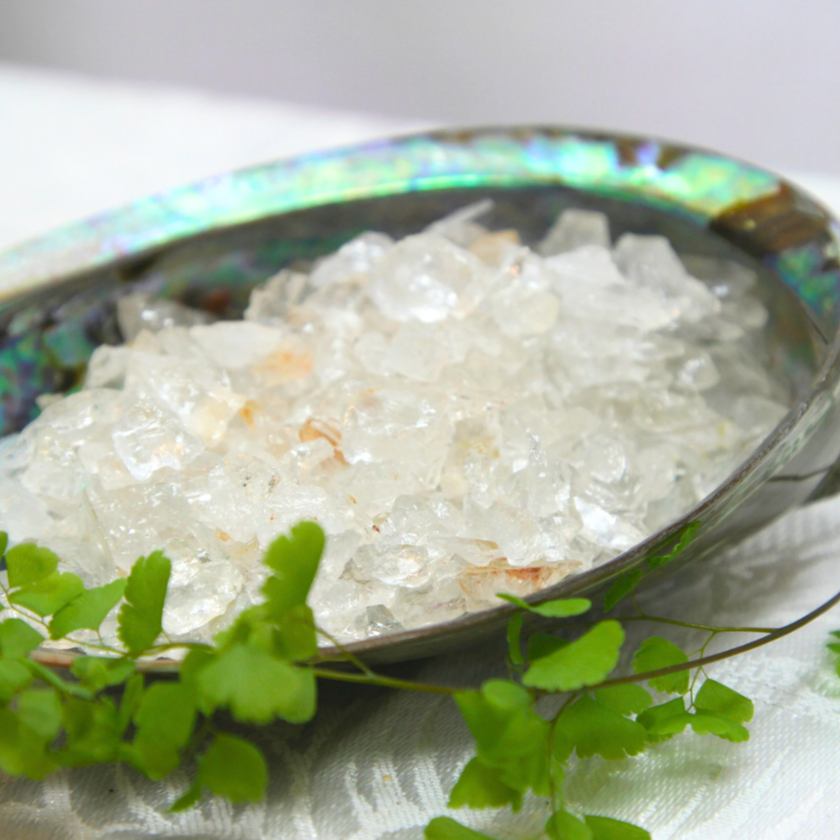 Clear Quartz Natural Gemstone Chips – Raw Brazilian Crystals