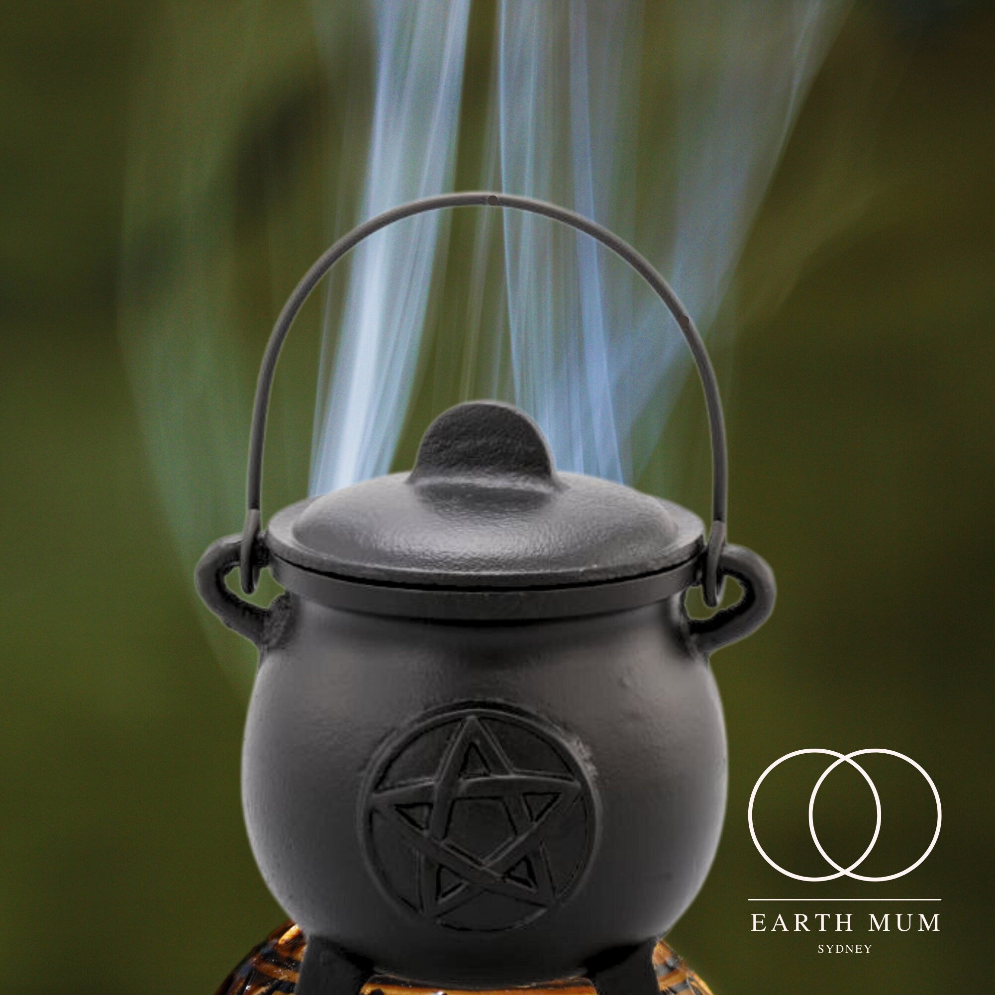 Cauldron, Large Pot Belly Pentagram, Cast Iron Black, Size 15cm x 22cm