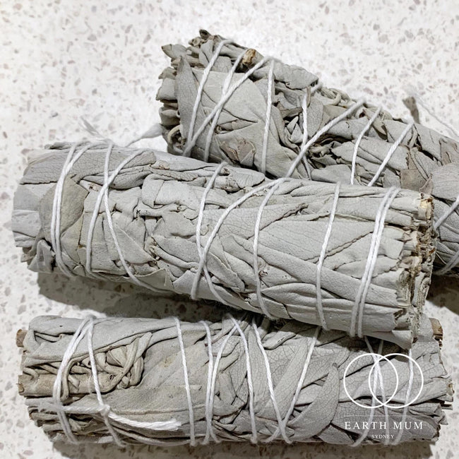 White Sage Smudge Sticks, Cleansing wand for Yoga & Meditation - Cleansing Rituals 10 -12cm